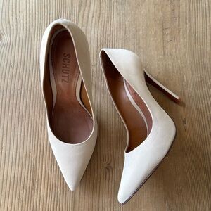 NIB SCHUTZ Gilberta High Heel Pumps in Nobuck Oyster/Beige Leather - 7.5